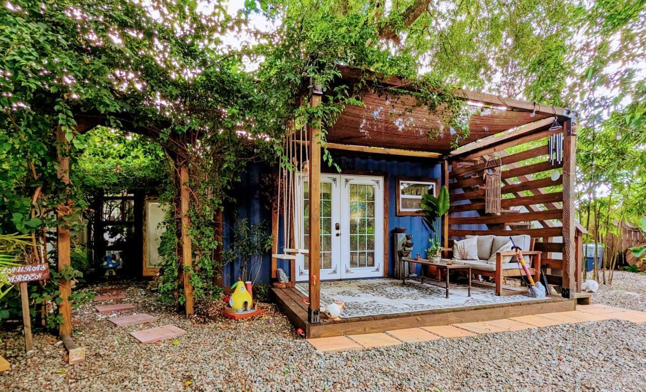 Cozy Af Tiny-House Oasis Villa Tampa Exterior foto